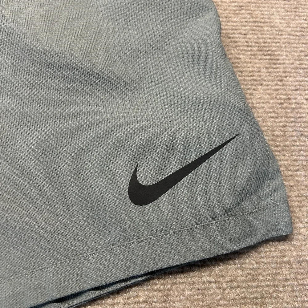 Wake Forest Nike Pro Athletic Shorts Men's 2XL Gray Elastic Waist Gym Dri-Fit 8